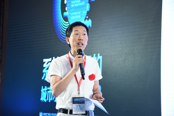 1503395037722099.jpg 新书推介.JPG